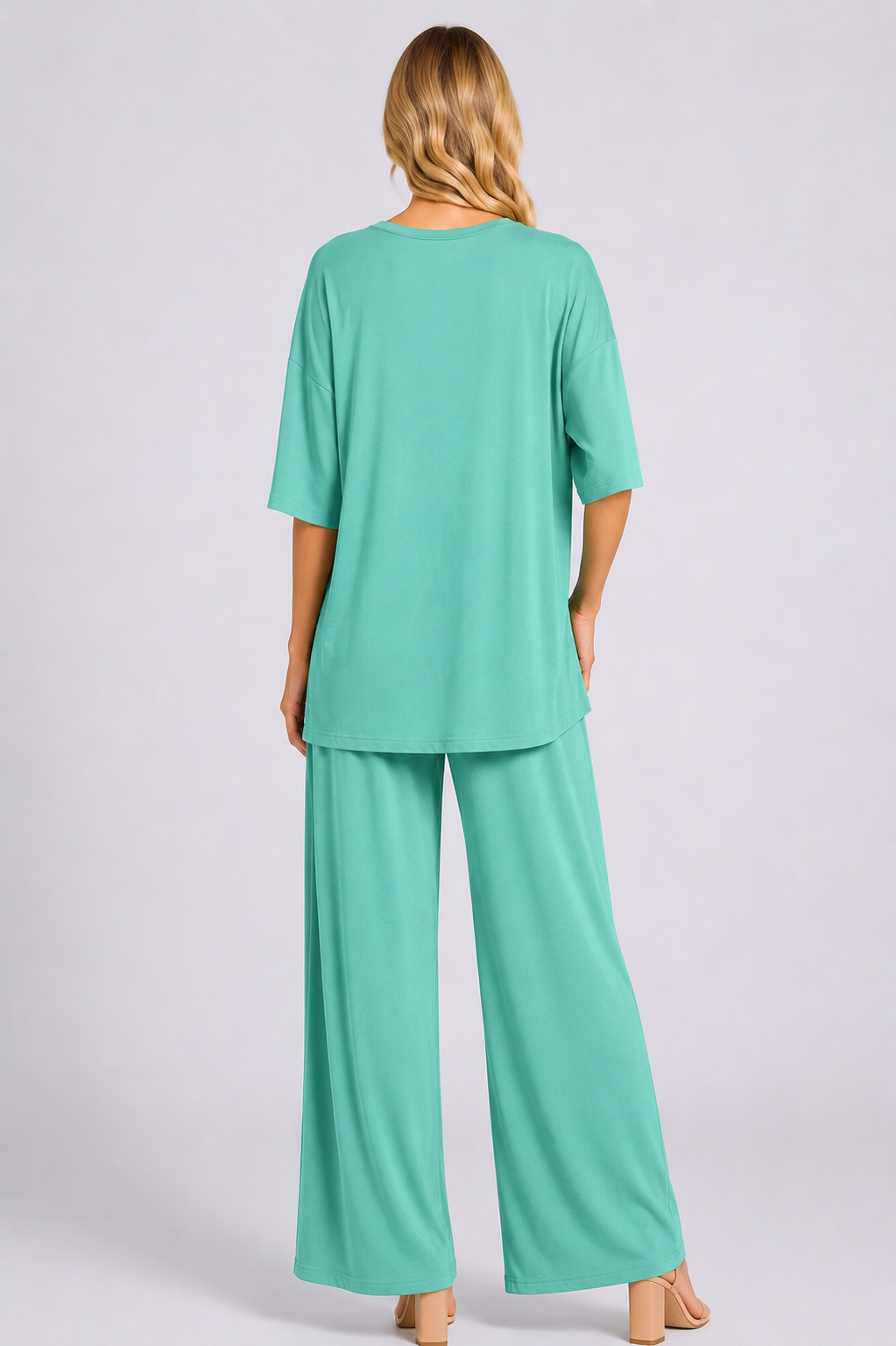 Avery Lounge Set